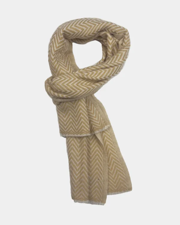 raagari - orange scarf